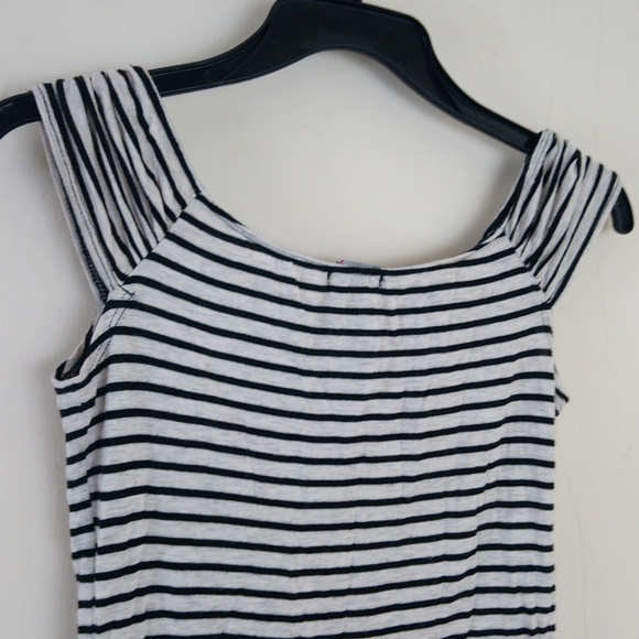 Striped Lightweight Soft Comfy Stretchy Top - Picture 8 of 10